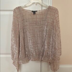 Alfani Cream and Gold Blouse with Flutter Sleeves